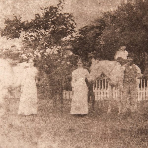 arly settlers at Bundanon, c1890s.  Bundanon Trust Archive, Photo: courtesy Elinor Dillon