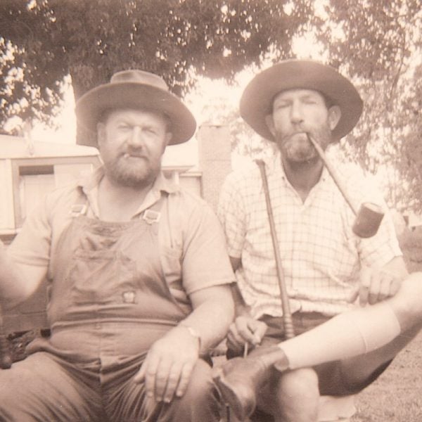 Don Scott and Bun McKinnon, 1960s. Bundanon Trust Archive