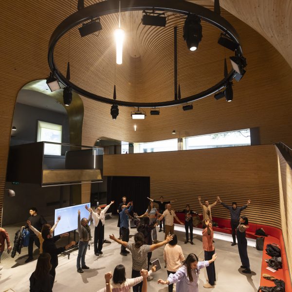 Photo by Anna Kučera, at De-Choiring: A workshop for new approaches to scoremaking, 2022. 