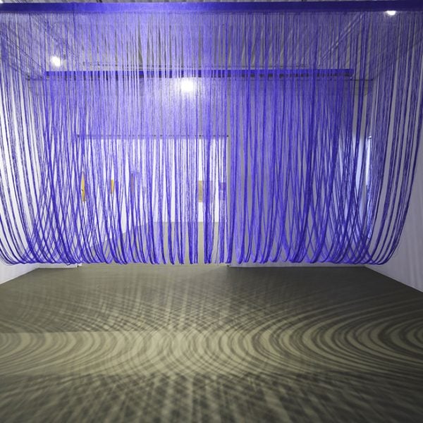 'Untitled' 2023,
Acrylic on unravelled discarded linen, recycled wood and shadows,
300 x 350 x 150 cm.
Installation View, solo Hiatos, Galeria Karla Osório, Brasília, Brazil.
Photo: Jean Peixoto