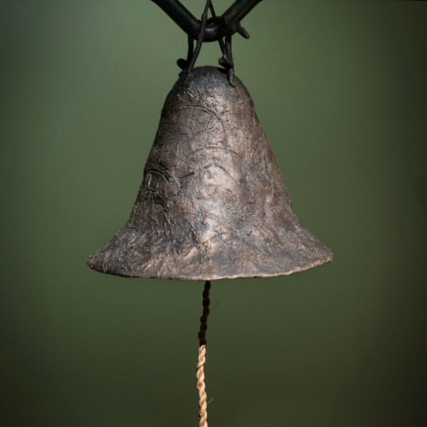 Madison Kelly, TAUTIAKI HAPTIC (detail, 2023). Bronze, tī kōuka/cabbage tree, stone, stainless steel. Photo credit: Dunedin Public Art Gallery 